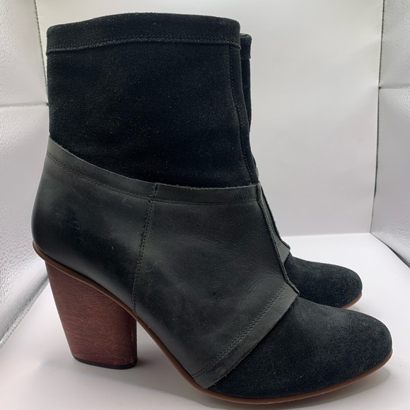 Anthropologie Shoes - Anthropologie J Shoes Ankle Boots Bootie Black Suede Leather 10 US